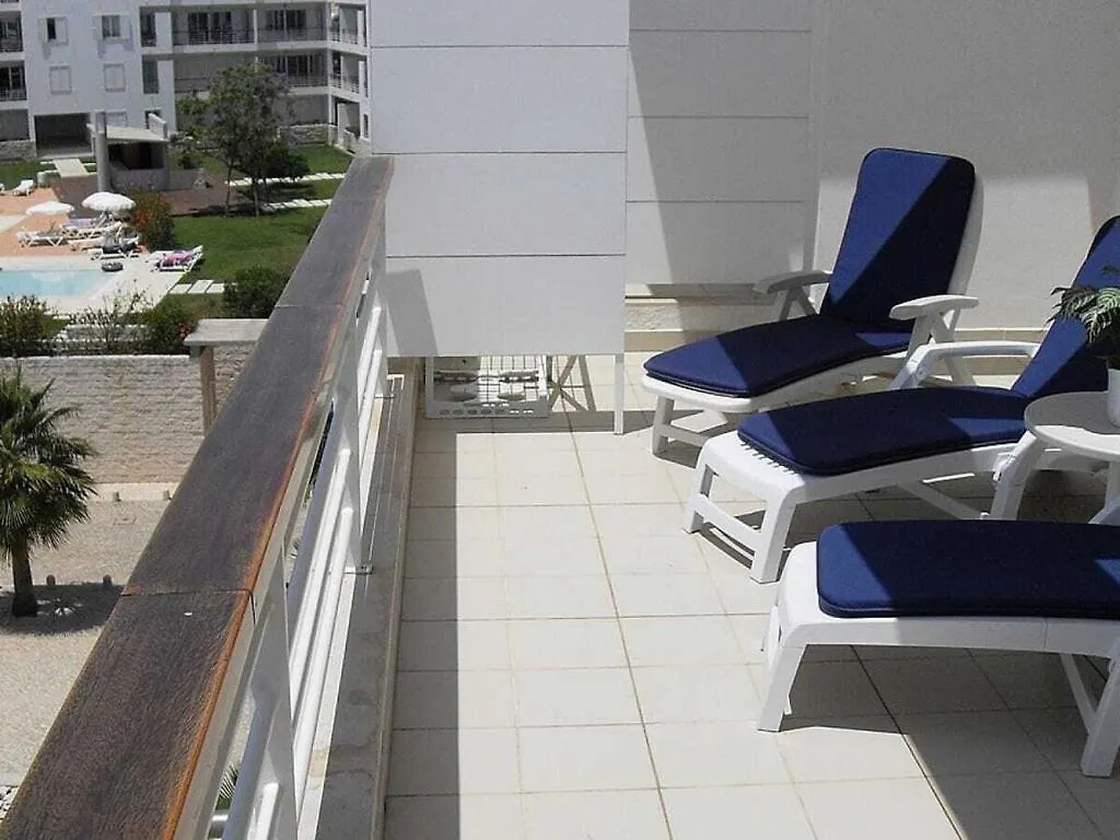 Holiday Apartment With 1 Bedroom Lagos