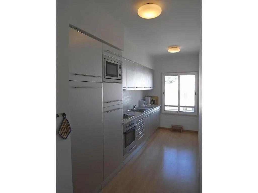 Botel Holiday Apartment With 1 Bedroom Lagos