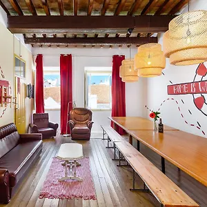  Hostel Suntrap